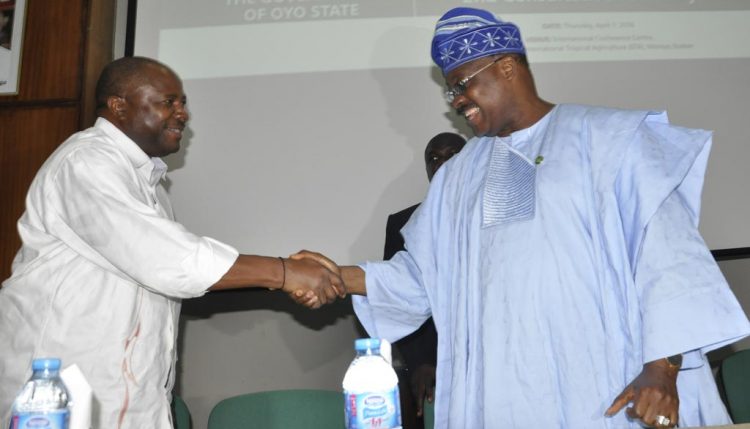 Picture of DG Nteranya Sanginga (left) welcomes IITA host, Oyo State Governor Abiola Ajimobi.