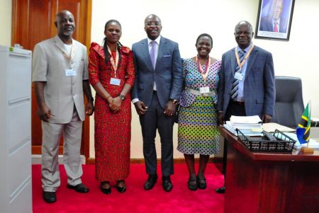 Picture of An IITA team from the East Africa hub led by Victor Manyong, R4D Director (right), visited with the Deputy Prime Minister in the Prime Minister’s Office.