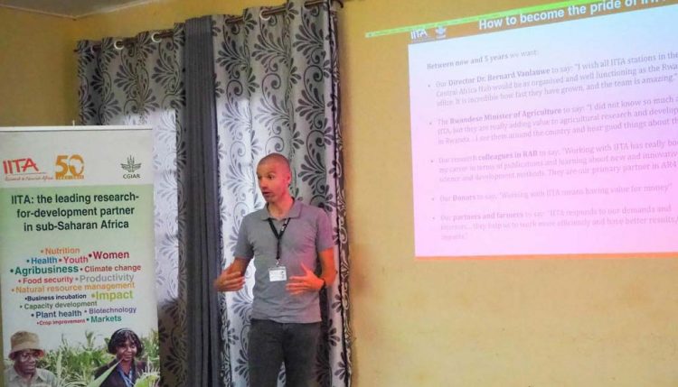 Picture of IITA Country Representative Marc Schut giving a presentation.