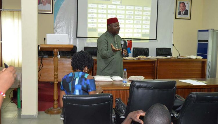 Picture of Richardson Okechukwu talking about agribusiness to the women and youth