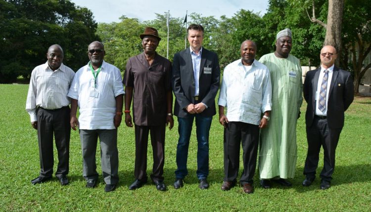 Picture of top officials of the Bill & Melinda Gates Foundation and IITA top management in a group photo.