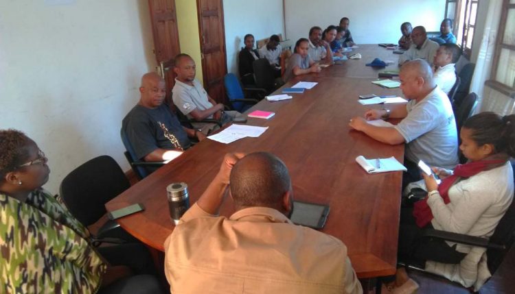 Picture of IITA mission team members meeting with Madagascar agriculture stakeholders