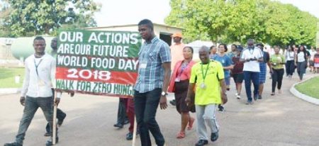 Picture of IITA staff members celebrating 2018 World Food Day with a walk for Zero Hunger